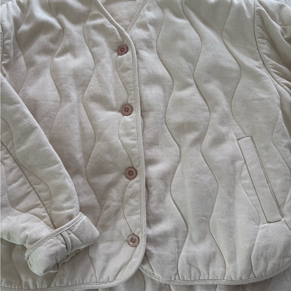 Wavy Quilted Button-Front Puffer Jacket in Light Beige - Picture 2 of 9